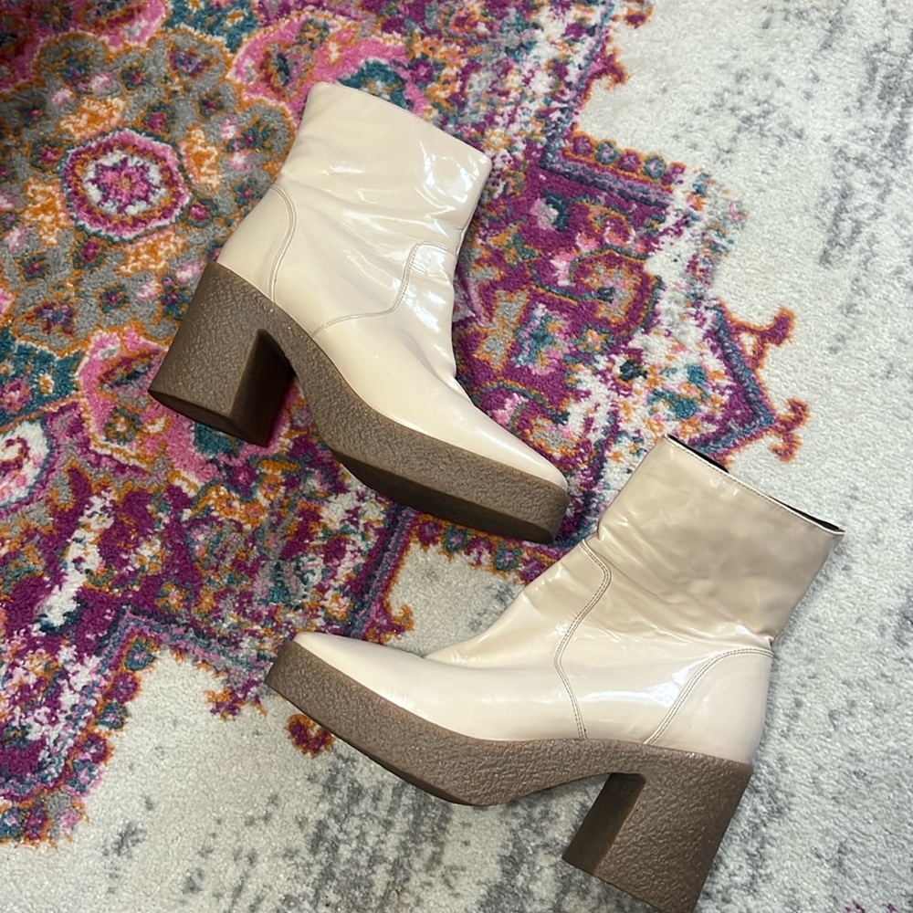 Fall pleather boots